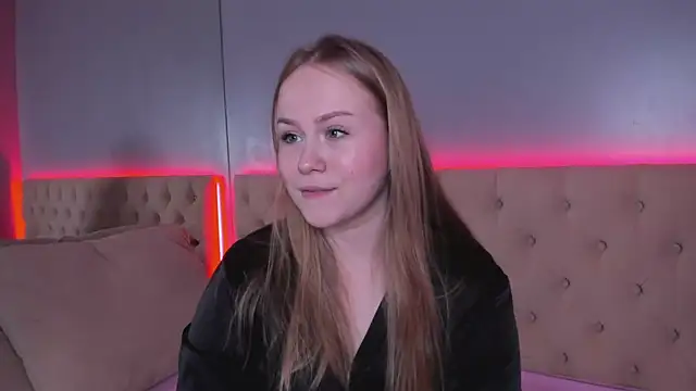 stacy moorex online show from April 30, 8:37 pm