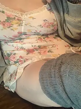 TemptingZebra online show from March 9, 10:03 pm