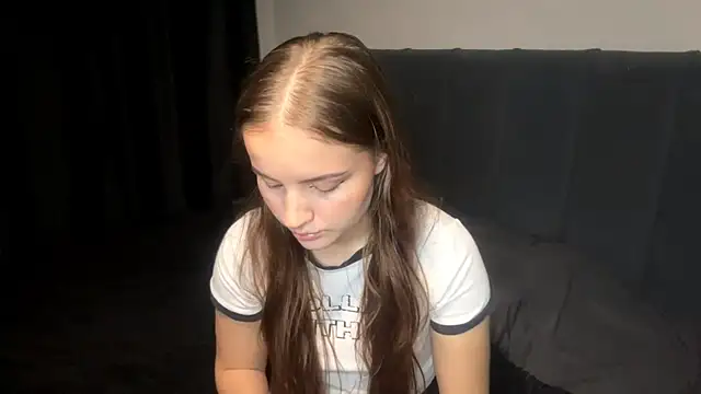 LowriseZiziphus online show from March 15, 3:29 pm