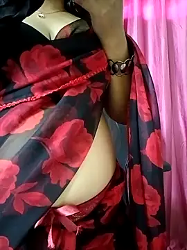 Snapshot of Kritika05 chatting on May 19, 2:51 am Kritika05 online show from May 19, 2:51 am