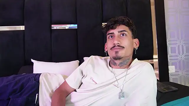 Dark Eros  online show from March 12, 7:53 pm