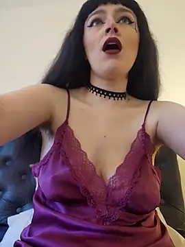 Mommynatrix online show from April 30, 6:14 pm