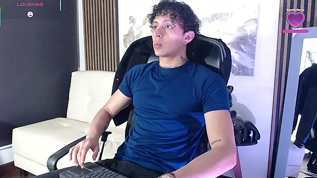 Jay Taylor1  online show from March 5, 3:35 am