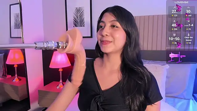 lanna doll  online show from June 10, 11:46 pm