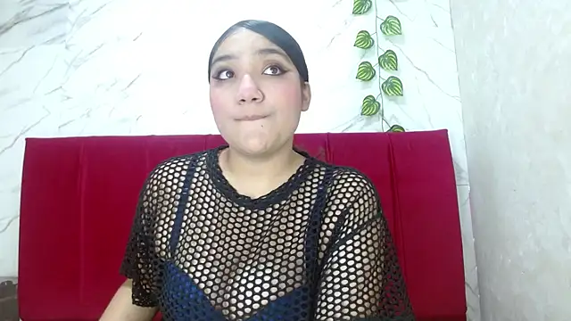 Snapshot of anyela_donecm chatting on June 18, 3:27 pm anyela donecm online show from June 18, 3:27 pm