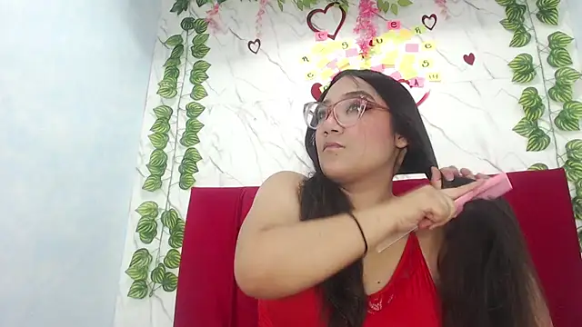 Snapshot of anyela_donecm chatting on June 27, 3:39 pm anyela donecm online show from June 27, 3:39 pm