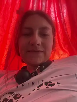 Snapshot of Alicia__1 chatting on May 26, 5:53 pm Alicia 1 online show from May 26, 5:53 pm