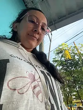 paula p07 online show from July 8, 11:04 am