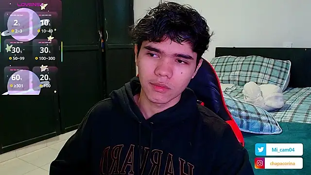 Camii pink online show from March 6, 4:58 pm