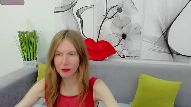 Mira XOo online show from April 10, 1:49 pm