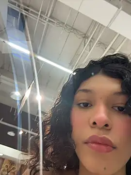 Sophiemoo  online show from June 8, 2:17 pm