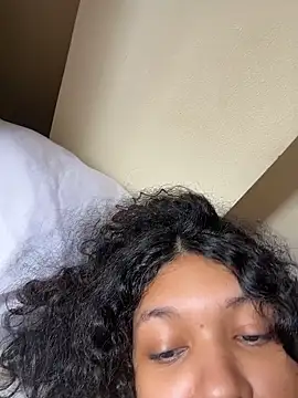 Sophiemoo  online show from June 15, 4:42 pm