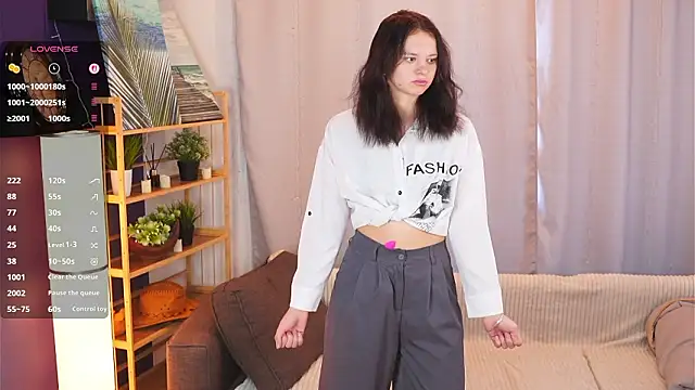 CharaSturdy online show from March 6, 6:54 am