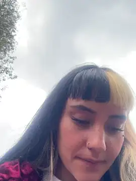 Sara 92 online show from March 12, 5:08 pm