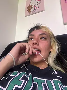 Sara 92 online show from June 25, 6:45 pm