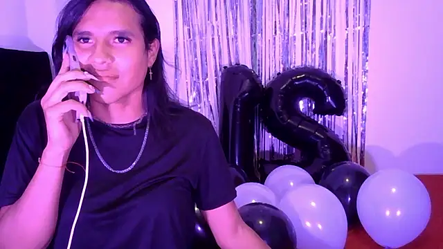 LeiLany777 online show from March 10, 12:15 am