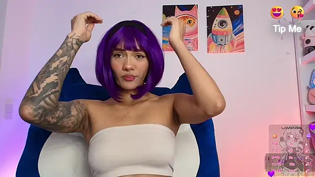 Nixtaylor1 online show from June 21, 11:40 pm