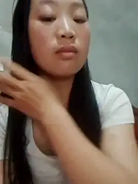 Miu la online show from February 25, 4:11 am