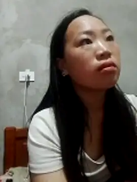 Miu la online show from February 25, 6:17 pm