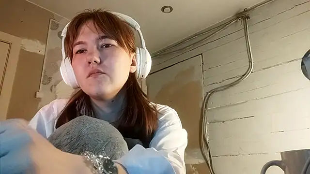 DinaFirebird online show from February 26, 11:42 am