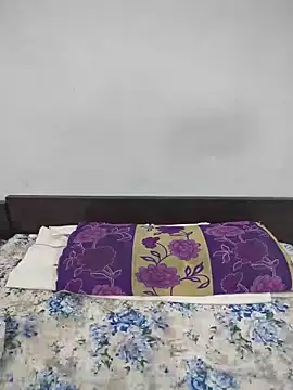 NeetuKumri online show from May 22, 5:07 pm