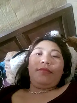 Linhna20 online show from March 13, 7:09 pm