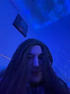 Moongirl117 online show from March 11, 2:28 am