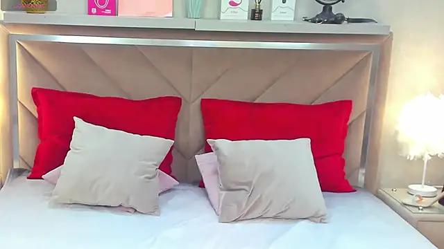 MelissaXNaughty online show from March 5, 2:07 am