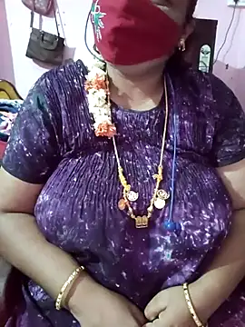 Snapshot of tamil_lathikaaa chatting on July 14, 5:07 pm tamil lathikaaa online show from July 14, 5:07 pm