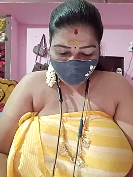 Snapshot of tamil_lathikaaa chatting on July 17, 4:12 pm tamil lathikaaa online show from July 17, 4:12 pm