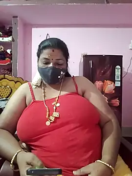 Snapshot of tamil_lathikaaa chatting on July 28, 4:39 pm tamil lathikaaa online show from July 28, 4:39 pm