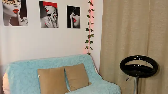Snapshot of Rebeca_Marchetti chatting on August 1, 5:56 pm Rebeca Marchetti online show from August 1, 5:56 pm