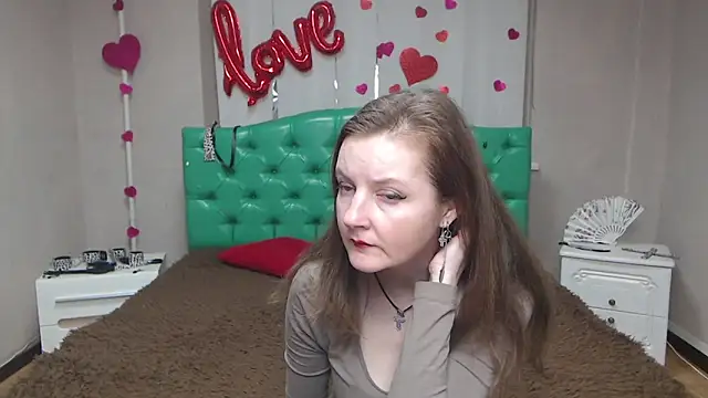 Snapshot of MeganPirs chatting on March 6, 6:04 pm MeganPirs online show from March 6, 6:04 pm