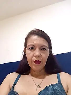 celeste kiss  online show from April 18, 3:54 am