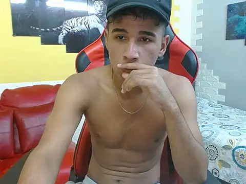 Damondark online show from March 10, 3:17 pm