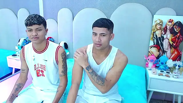 party duo boys online show from March 7, 3:25 am