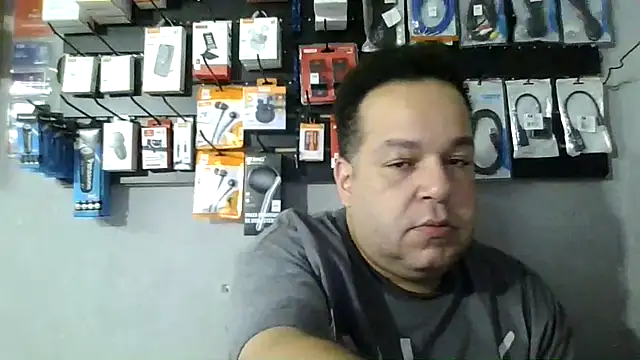 UrsoBissexualPauGrosso online show from April 28, 5:23 am