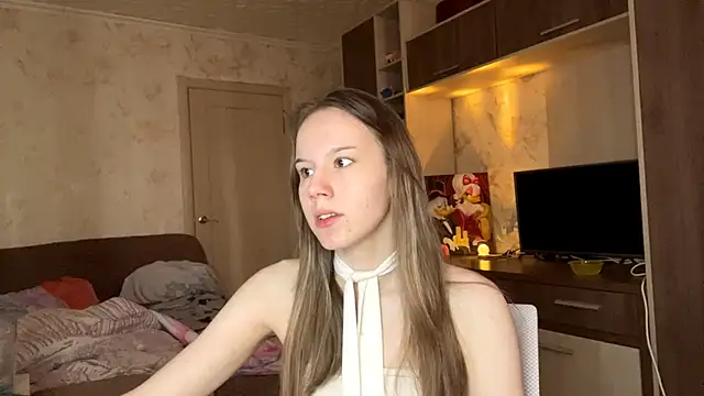 PrettyReal online show from March 8, 8:07 am