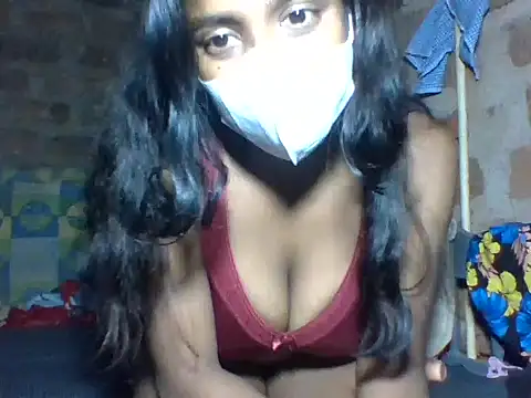 ishini4321 online show from May 11, 9:01 pm