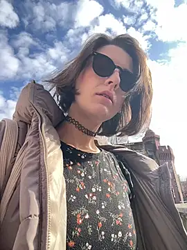 Kamorana online show from March 1, 9:11 am