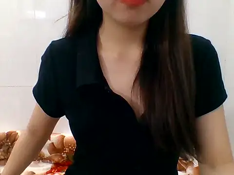 Snapshot of kiraa-007 chatting on May 22, 2:12 pm kiraa-007 online show from May 22, 2:12 pm