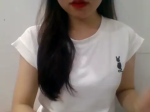Snapshot of kiraa-007 chatting on June 15, 1:46 pm kiraa-007 online show from June 15, 1:46 pm