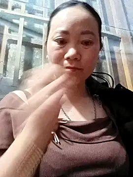 Lindxx-hot online show from March 17, 9:18 pm