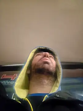 chicnormal35 online show from March 5, 7:10 pm