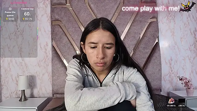 LilyRossi  online show from April 16, 12:28 pm