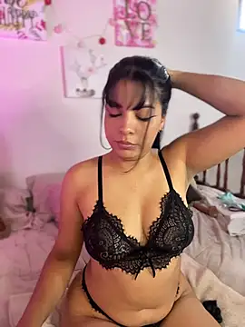 Arianna Moore online show from July 25, 8:50 pm