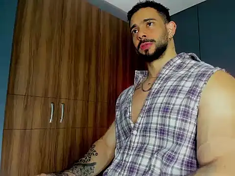 massimo visconti online show from March 2, 2:24 pm