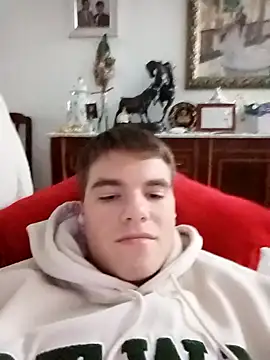 Alejandro27003 online show from February 26, 5:34 pm