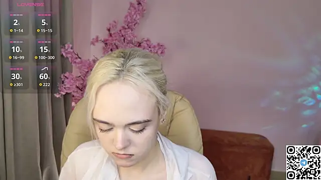 Bambi Bloom online show from May 2, 5:12 am