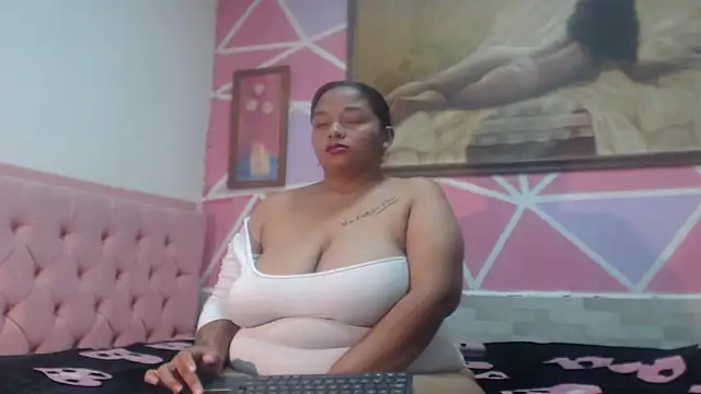 Doll rihana online show from March 7, 7:55 pm